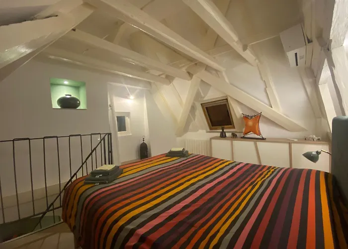 Apartamento Les Corbelles, Duplex Hyper Centre *